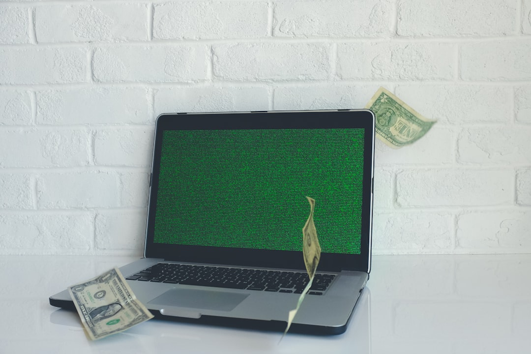 Investment Insights on thestreet.com for All Levels