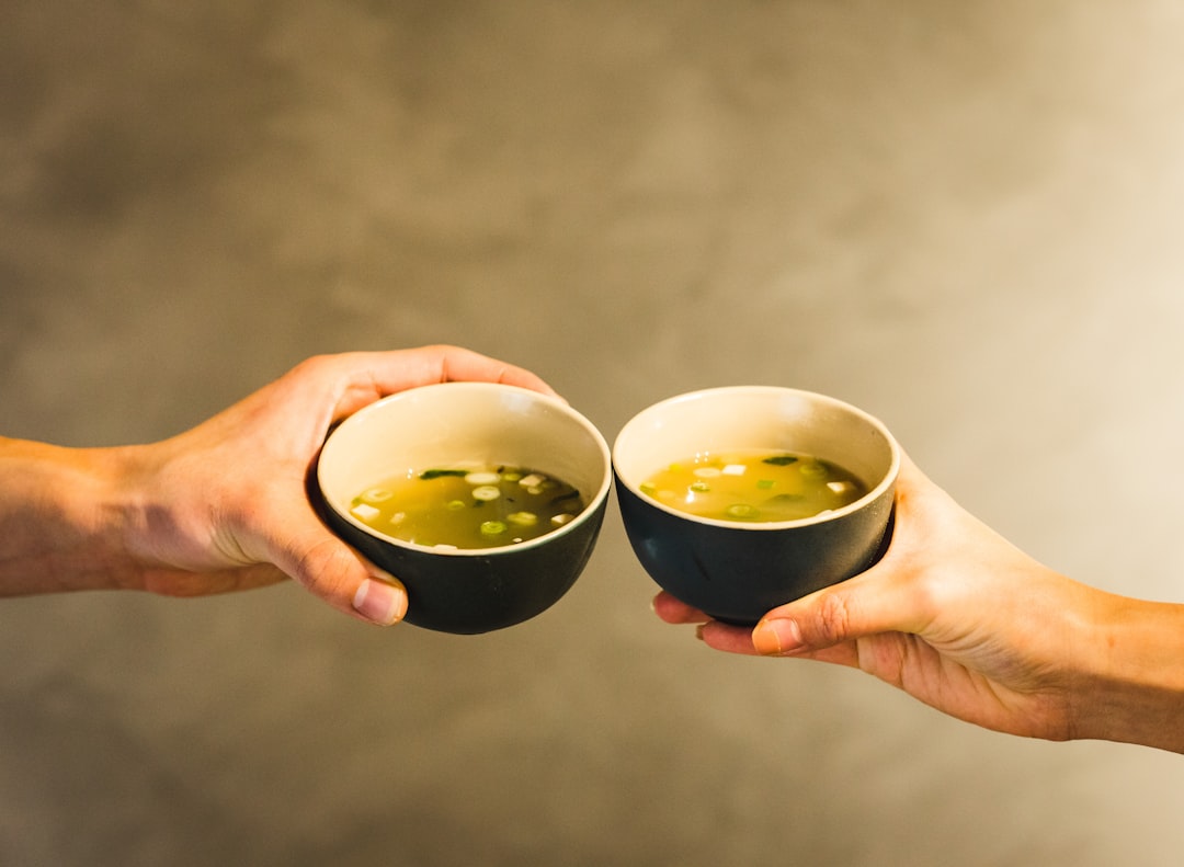 Matcha vs. Green Tea: Exploring Japanese Tea Traditions