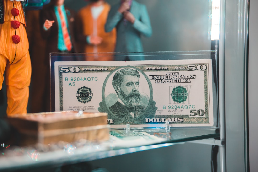 Unlock Financial Success: Beginner's Guide to Investing
