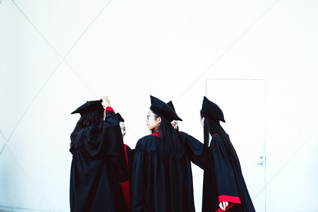 AI's Impact on Jobs: Risks for Recent Graduates