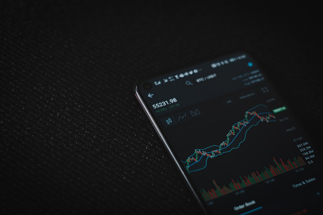 Live Cryptocurrency Chart: Real-Time Market Updates