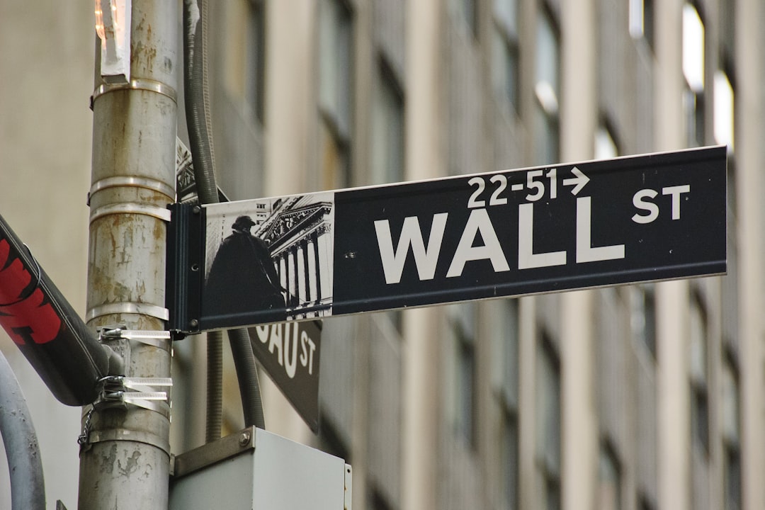 Wall Street Bonuses: Insights for New Investors